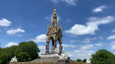 Londra, İngiltere - 23 Haziran 2024: Albert Anıtı