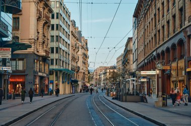 İsviçre 'nin Cenevre şehrinin eski kasaba çevresindeki manzara