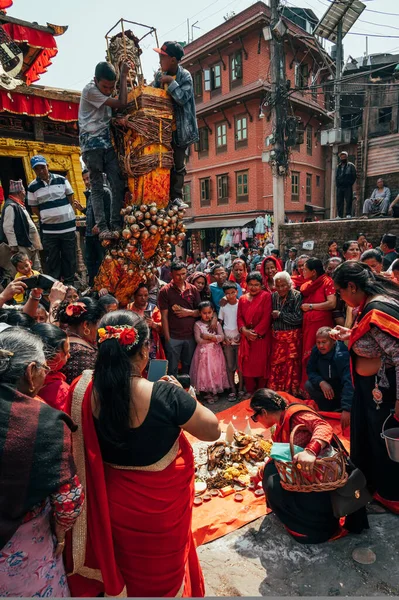 Bhaktapur Νεπάλ Απρ 2023 Τοπικοί Συγκεντρώνονται Και Γιορτάζουν Φεστιβάλ Biska — Φωτογραφία Αρχείου