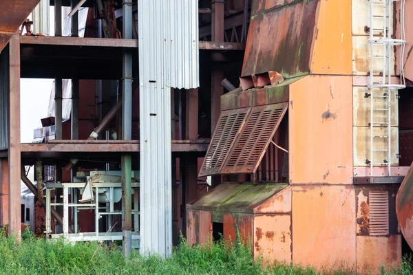 重工业工厂废弃工业车间或生产厂 — 图库照片