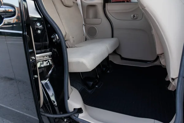 Clean Car Floor Mats Black Carpet Rear Passenger Seat Workshop — Stock Photo, Image