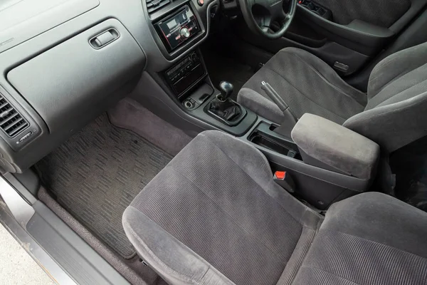 Assentos Dianteiros Confortáveis Dentro Carro Motorista Passageiro Amarrado Com Couro — Fotografia de Stock