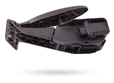 Araba servisinde satılık bir fotoğraf stüdyosunda beyaz izole edilmiş arka planda gaz pedalı. Atölyedeki tadilat sırasında yedek parça olarak siyah otomobil. Yedek parça hurdalığı.