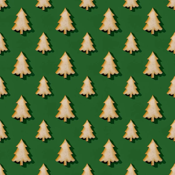 Duże Małe Drewniane Sylwetki Jodły Zielonym Tle Boże Narodzenie Nowy — Zdjęcie stockowe