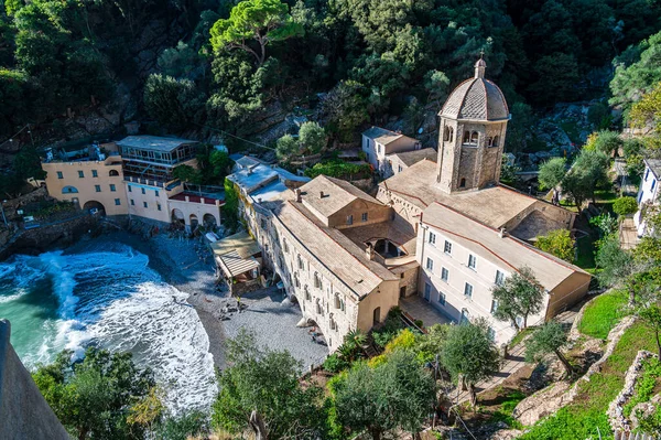 Antic San Fruttuoso Abbey Micul Sat Samename Din Riviera Italiană — Fotografie, imagine de stoc