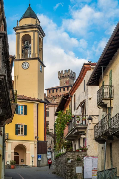 Campanile Cidade Velha Trisobbio Antiga Vila Piemonte Itália — Fotografia de Stock