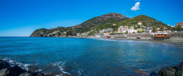 Utsikt Över Levanto Bukten Den Italienska Rivieran Nära Cinque Terre — Stockfoto
