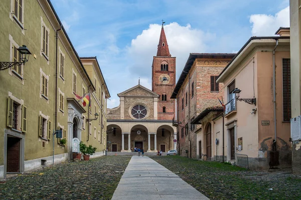 Antiga Catedral Cidade Velha Acqui Terme Piemonte — Fotografia de Stock