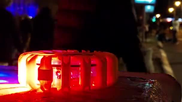 Mobilne Migające Światło Policyjne Migające Czerwonym Świetle — Wideo stockowe