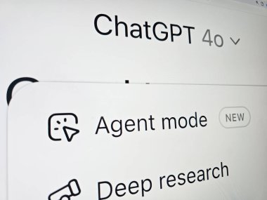Yeni Ajan Modu Özelliğini Ekranda Gösteren ChatGPT 4o Arayüzü