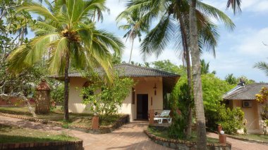 House in the tropics, Sri Lanka
