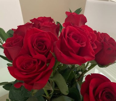 güzel kırmızı gül buketi 
