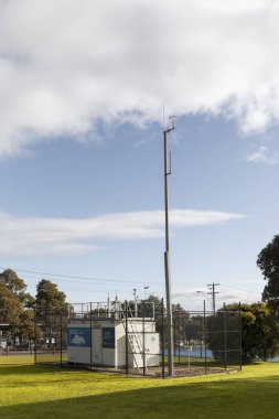 Hava izleme birimi çevresel koşulları analiz ediyor, hava kirliliği seviyeleri hakkında içgörü sağlıyor.