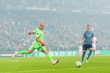 STOCKHOLM, SWEDEN - MAR 16 2023: DjurGardens IF (DIF), Stockholm 'deki Tele2 arenasında UEFA Avrupa Konferans Ligi' nde KSS Lech Poznan 'a karşı. Nihai sonuç 0-3