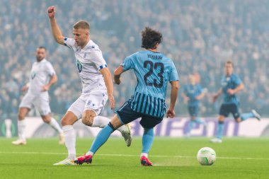 STOCKHOLM, SWEDEN - MAR 16 2023: DjurGardens IF (DIF), Stockholm 'deki Tele2 arenasında UEFA Avrupa Konferans Ligi' nde KSS Lech Poznan 'a karşı. Nihai sonuç 0-3