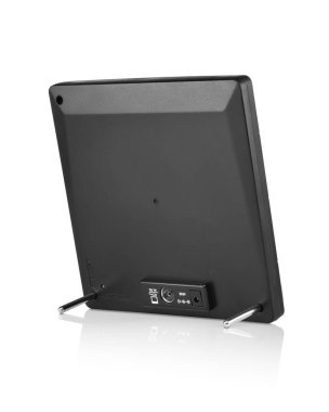 Beyaz zemin üzerinde siyah kare anten ve altında yansıma olan uhf vhf TV anteninin dörtte üçü