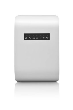 Beyaz Wi-Fi sinyal yükselticisinin ön görünümü, izole