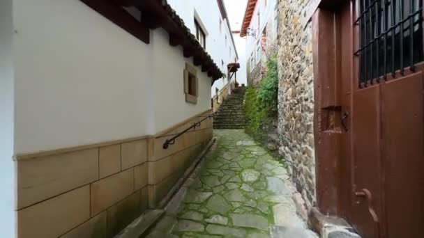 Pov Walking Cantabrian Town Potes Picos Europa National Park Spain — стоковое видео