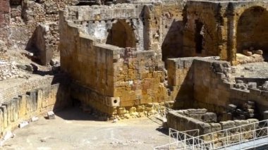 Tarragona, İspanya 'da antik Roma amfitiyatrosu. Yüksek kalite 4k görüntü.