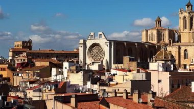Tarragona Şehir Merkezi ve Katedral Panoraması, Katalonya, İspanya. Yüksek kalite 4k görüntü