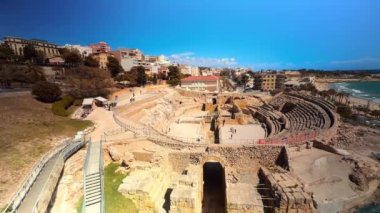 Tarragona, İspanya 'da antik Roma amfitiyatrosu. Yüksek kalite 4k görüntü.