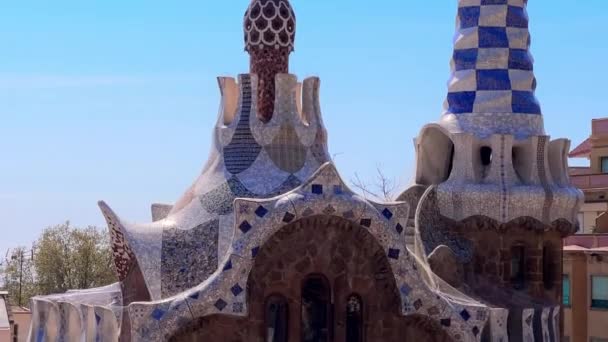 Парк Гуэль Антонио Гауди Барселона Испания Высококачественные Кадры — стоковое видео