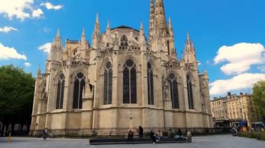 Gün batımında Saint Andrew Katedrali manzarası, Bordeaux. Fransa. Yüksek kalite 4k görüntü