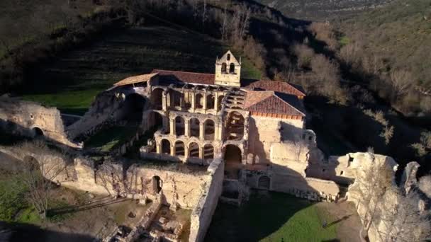 Luchtfoto Van Ruïnes Van Een Oud Verlaten Klooster Santa Maria — Stockvideo