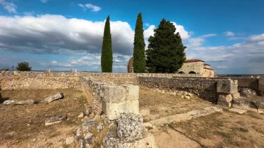 Burgos, Kastilya ve Leon 'daki eski Roma kolonisi Clunia Sulpicia' nın kalıntıları. Yüksek kalite 4k görüntü