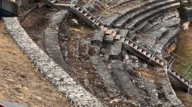 Clunia Sulpicia, Burgos, Kastilya ve Leon 'daki Roma Tiyatrosu kalıntıları. Yüksek kalite 4k görüntü