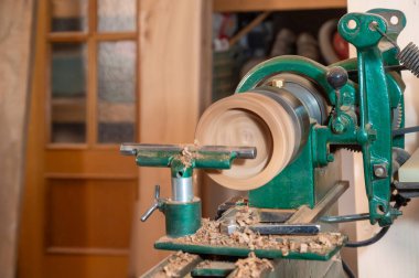 Marangozluk, eski ahşap torna ve fotokopi alanı. Yüksek kalite fotoğraf