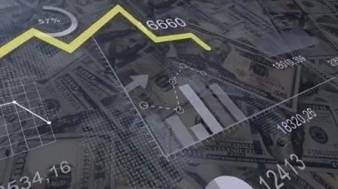 Dinamik sayılar ve dolar banknotlarının arka planında sarı çizgi şeması ve çeşitli grafikler. 4 bin. 3d hazırlayıcı. 