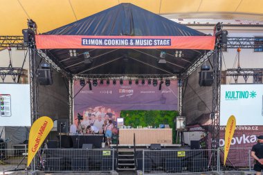 Brno, Çek Cumhuriyeti, Elimon FRESH festivali Brno 2025 - 31 Mayıs 20225. Elimon Cooking Müzik Sahnesi Aşçılık Festivali Canlı Yemek Performansı Eğlencesi