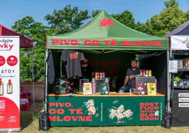 Brno, Çek Cumhuriyeti, Elimon FRESH festivali Brno 2025 - 31 Mayıs 20225. El sanatları Bira Festivali Otantik Tatlar Canlı Atmosfer Tatma Deneyimi Toplum Etkinliği Ticareti