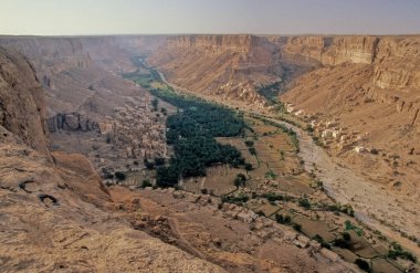 Hadhramaut, Doğu Yemen, Batı Umman ve Güney Suudi Arabistan 'da yer alan bir bölgedir.