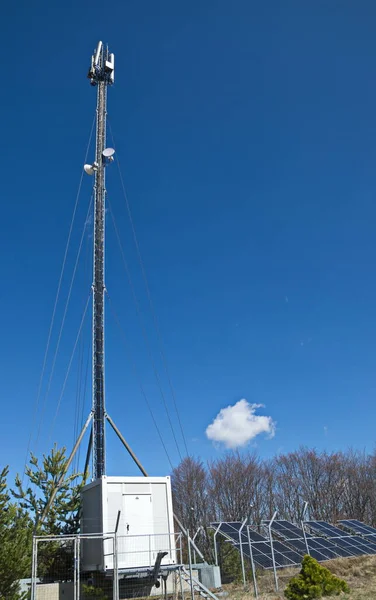 Spring Forest Meadow Antenna Powered Solar Batteries Plana Mountain Bulgaria — Stock Photo, Image