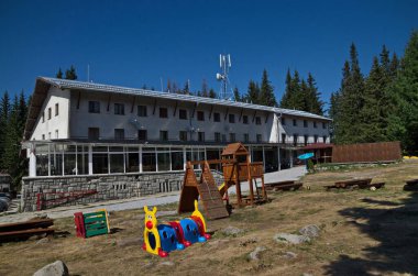 Bulgaristan 'ın başkenti Sofya' daki Black Peak 'in eteğindeki Vitosha Dağı' nın Çocuk Köşesi 'nin bir kısmı