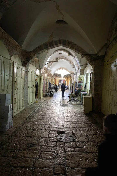 Иерусалим Израиль Января 2019Г Узкие Улочки Мусульманском Торговом Районе Маленькие — стоковое фото
