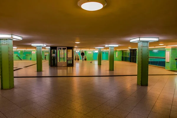 2020年3月29日 德国柏林 亚历山大港S Bahn Station Alexandrplaz Coronovirus Covid — 图库照片