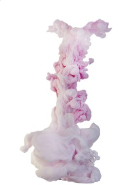 Mürekkep suya düştü ve hareket halindeyken fotoğrafını çekti. Suda fırıl fırıl dönen boya. Pembe ve beyaz bulut ve beyaz arka planda izole edilmiş sudaki boya dumanı.