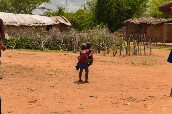 Diani Mombasa Outubro 2019 África Quênia Pequenas Crianças Maasai Africano — Fotografia de Stock