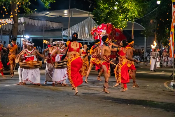 Κολόμπο Σρι Λάνκα Φεβρουαρίου 2023 Μεγάλη Εορταστική Πομπή Καρναβάλι Ελέφαντες — Φωτογραφία Αρχείου