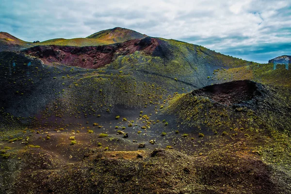 Paisagem Panorâmica Incrível Vulcão Parque Nacional Timanfaya Turista Popular Ilha — Fotografia de Stock