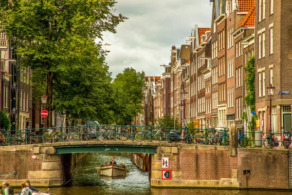 Amsterdam Hollanda Eylül 2018 Modern Amsterdam Şehir Merkezi Kanallar Köprüler — Stok fotoğraf