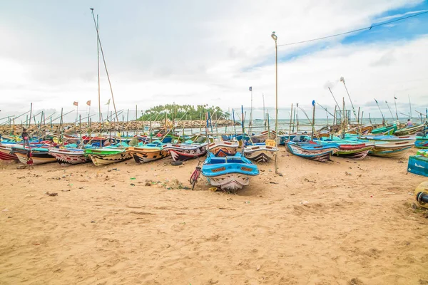 Beruwala Srí Lanka 2023 Február Halászhajók Beruwala Kikötőjében Állnak Világos — Stock Fotó