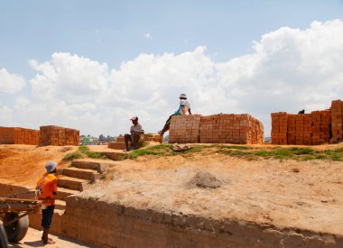 Antananarivo, Madagaskar. 25 Ekim 2023 Antananarivo Caddesi. Madagaskar 'ın başkenti ve en büyük şehri