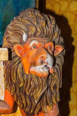 Balapitya Purana Viharay, Sri Lanka. 07 numara. 02 numara. 2023 Sri Pushparama tapınağının içi. Buda 'nın tüm tarihini tasvir eden figürler, doğumdan itibaren.