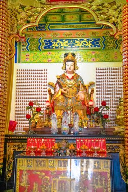 Kuala Lumpur, Malezya. 07.08.2024 Kuala Lumpur 'daki en büyük Budist tapınağı Thean Hou..