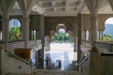 Kuala Lumpur, Malezya. 07.08.2024 ünlü Mescid Wilayah Persekutuan Federal Bölgesi Camii, Müslümanların ibadet ettiği yer.