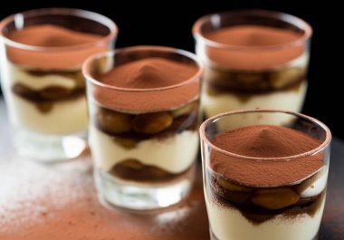 Klasik tiramisu tatlısı.